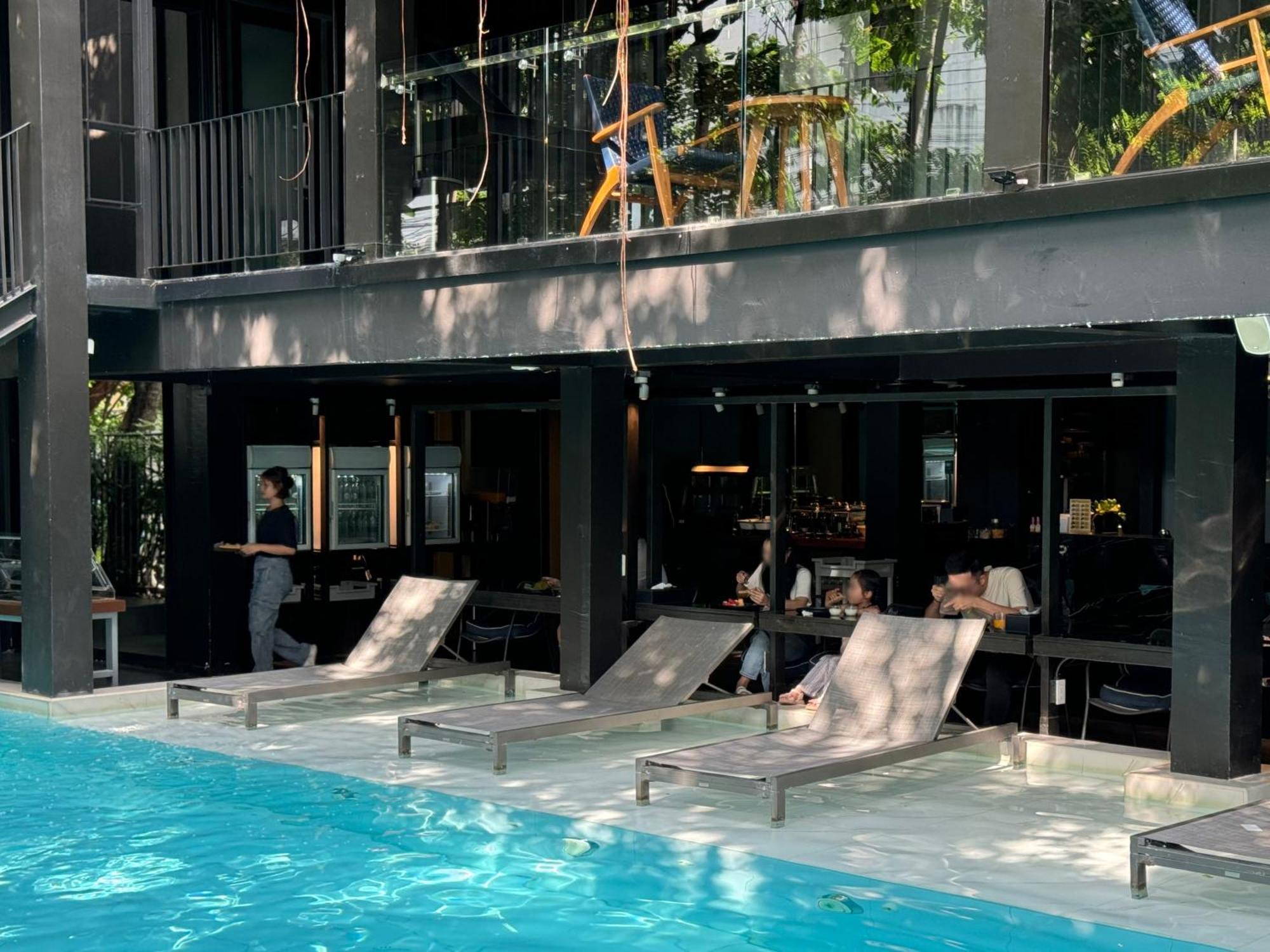 Por Santitham Hotel 3*