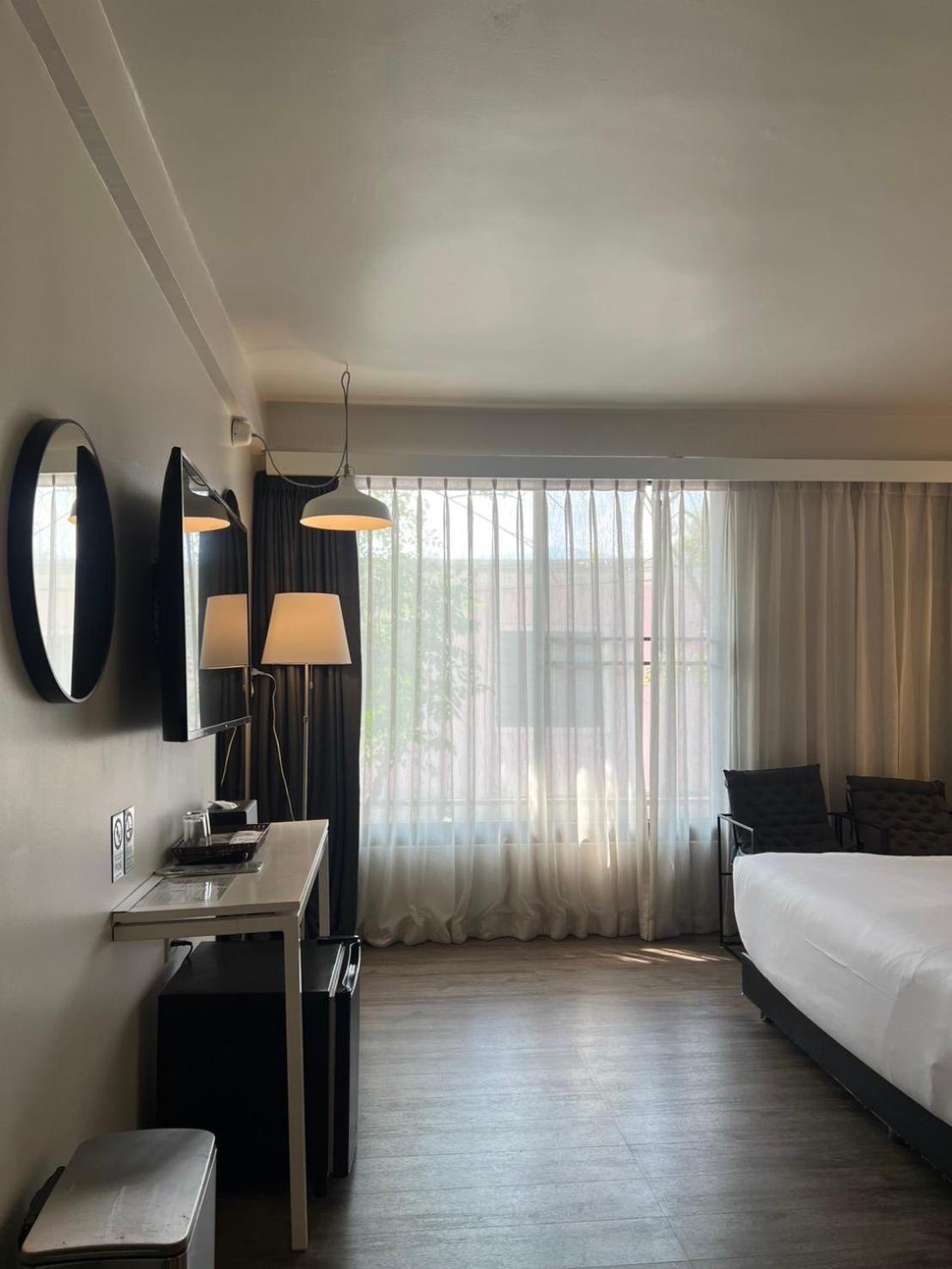 Hotel Por Santitham