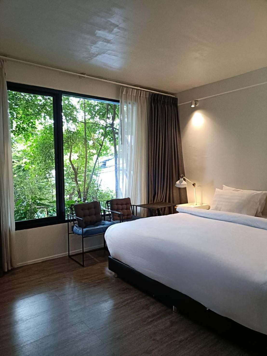 Hotel Por Santitham 3*